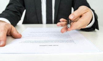 اسباب تجعلك لا تختار ديفلوبر مان للتعاقد